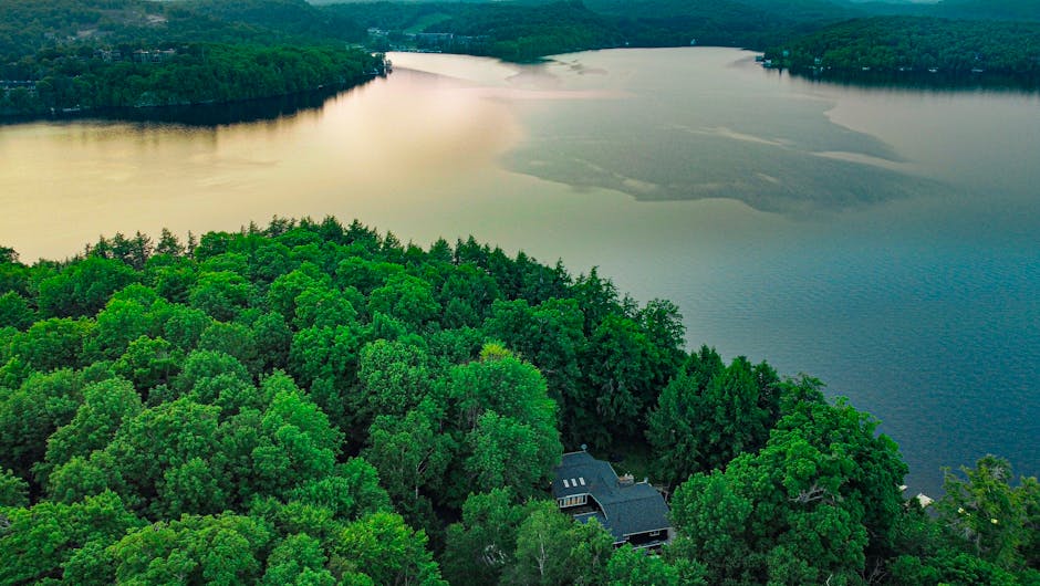 Muskoka cottage country lakeside landscape day trip from Toronto