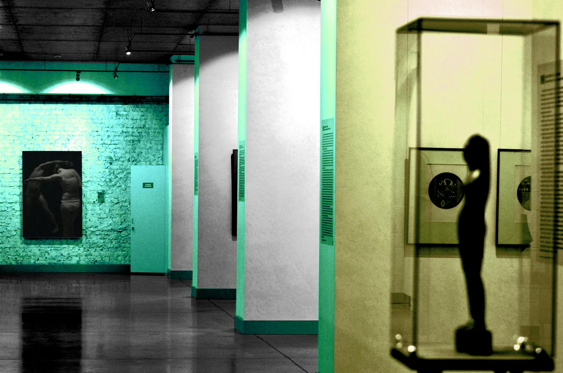 Gardiner Museum Toronto interior gallery contemporary ceramic art display