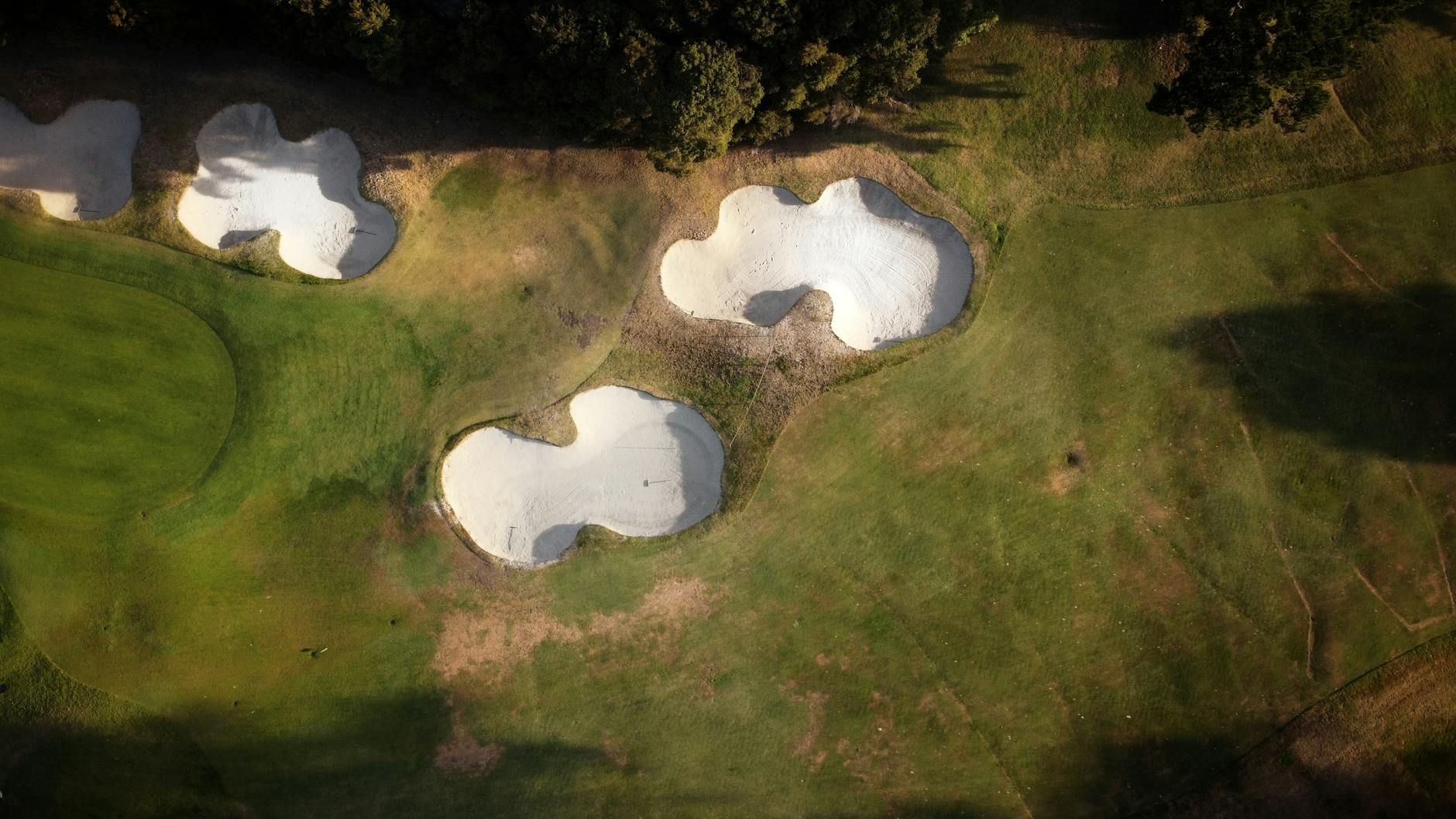 Golf courses Toronto fairway sand bunker manicured turf