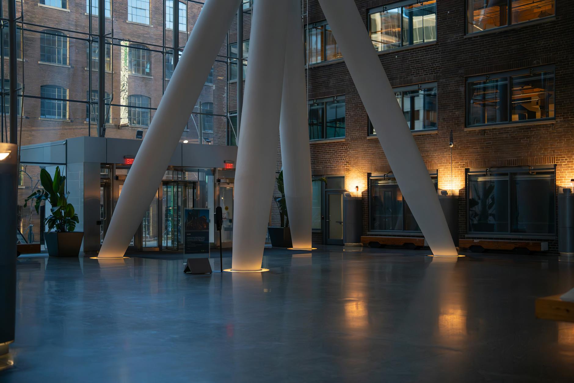 Hotels near CN Tower Toronto modern lobby with city style