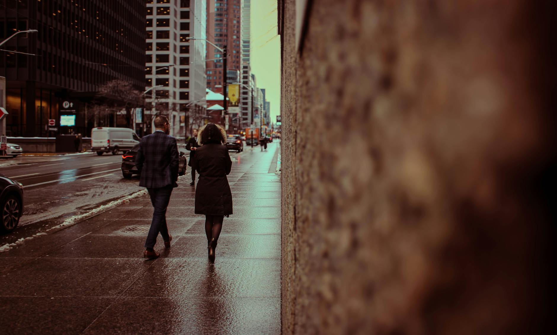 Walking tours Toronto downtown street with pedestrians and historic buildings
